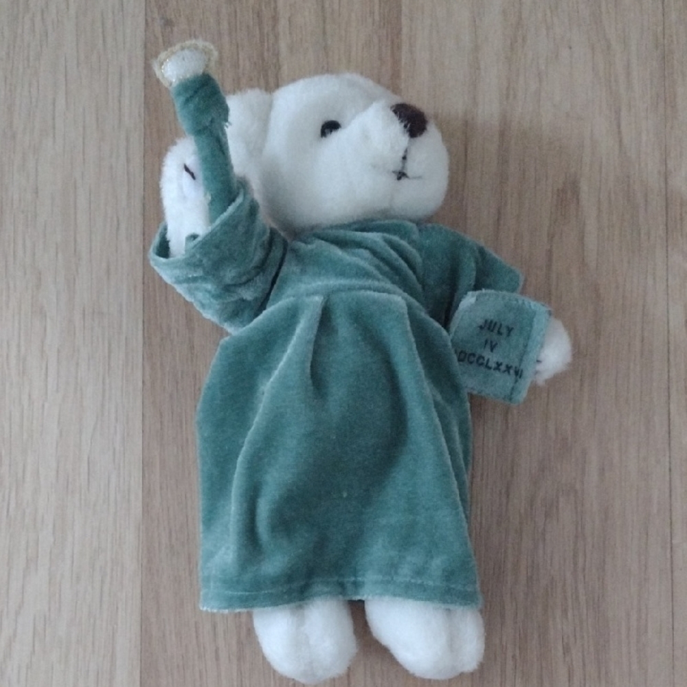 New York Bear Plush Statue Of Liberty Vintage 1997